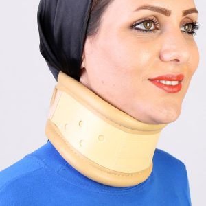 گردنبند طبی سخت با قابلیت تنظبثیم ارتفاع